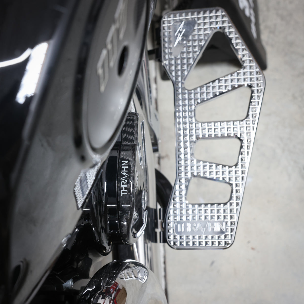 Thrashin Supply M8 Cam Cover | Gen 2 - Gloss Woven Carbon