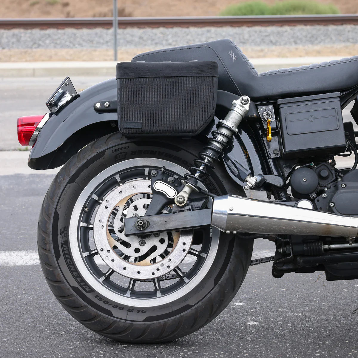 Thrashin Supply Essential Base Saddlebags | 10 Liters