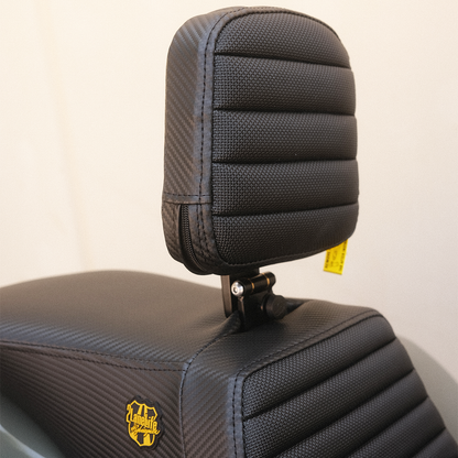 Saddlemen "Highwaymen" Tour Step-Up™ Seat W/ Rider Backrest Tuck & Roll 2008-2023 Flhr, Flht, Flhx & Fltr (Touring Models) - Includes Trikes (09-13)