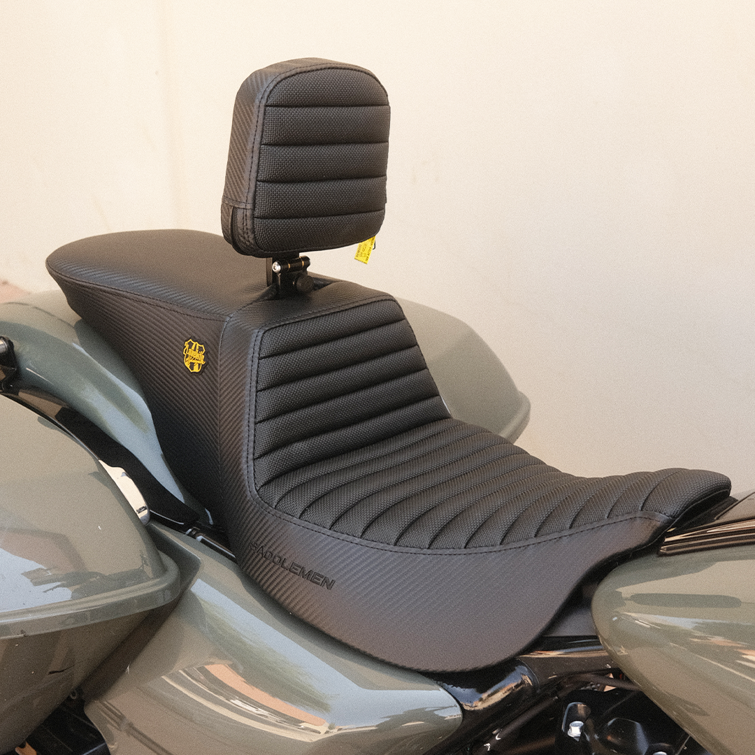 Saddlemen "Highwaymen" Tour Step-Up™ Seat W/ Rider Backrest Tuck & Roll 2008-2023 Flhr, Flht, Flhx & Fltr (Touring Models) - Includes Trikes (09-13)