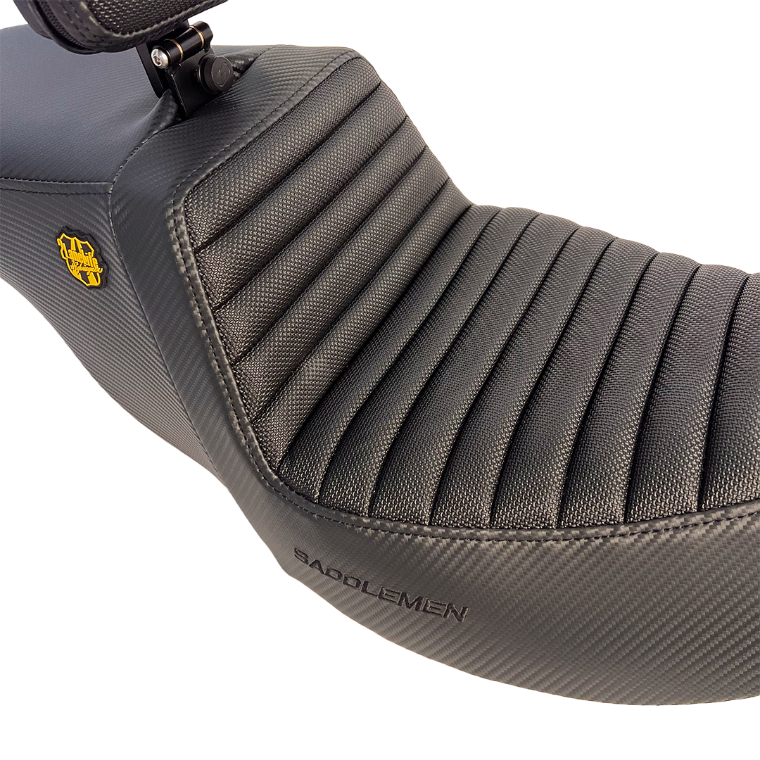 Saddlemen "Highwaymen" Tour Step-Up™ Seat W/ Rider Backrest Tuck & Roll 2008-2023 Flhr, Flht, Flhx & Fltr (Touring Models) - Includes Trikes (09-13)